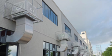 解決生產車間降溫通風問題，選擇節能環保空調設備