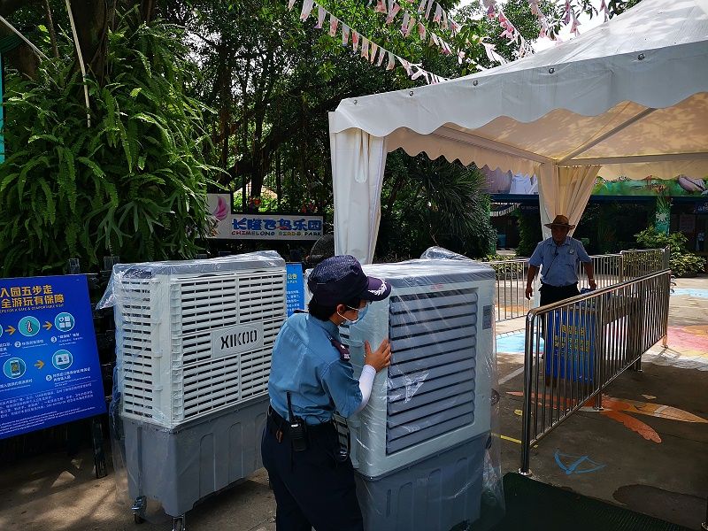 長隆樂園戶外場所降溫-移動式冷風機.jpg 長隆樂園戶外場所降溫-移動式冷風機.jpg