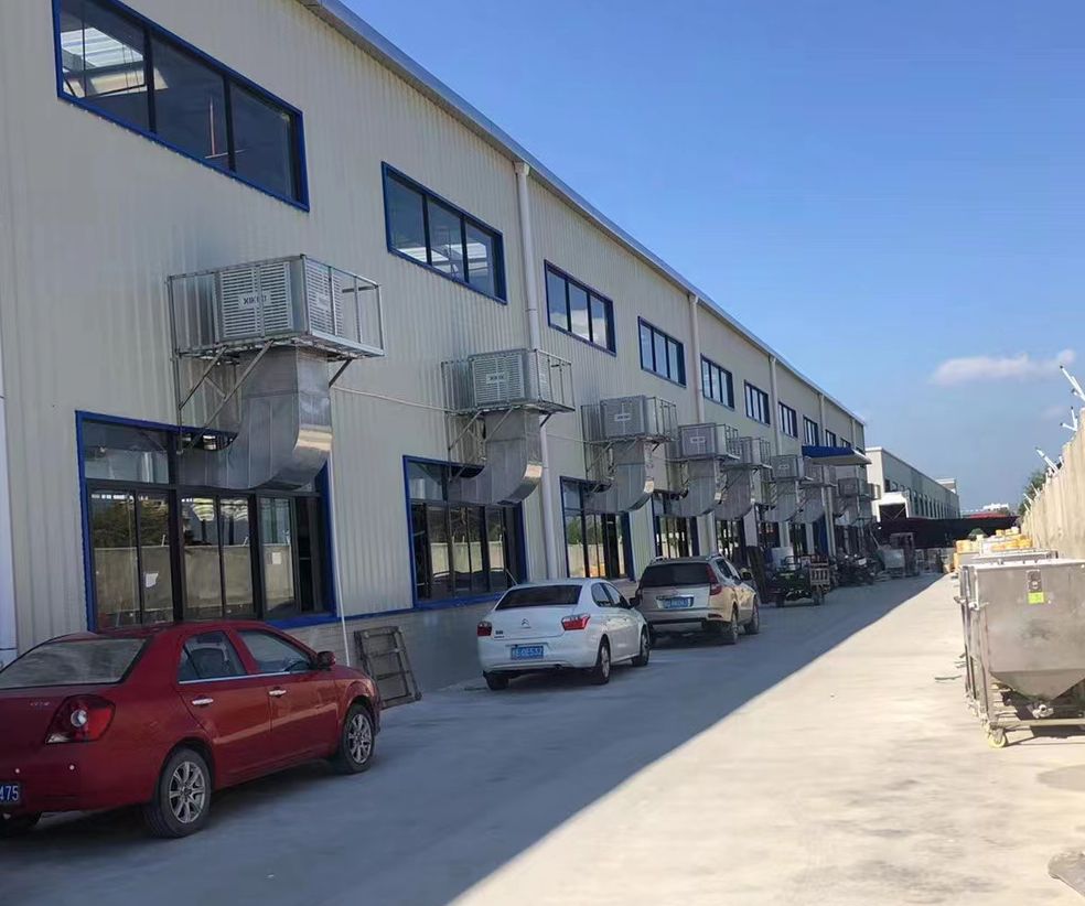 環(huán)保空調(diào)為工廠車間通風(fēng)降溫.jpg 環(huán)保空調(diào)為工廠車間通風(fēng)降溫.jpg