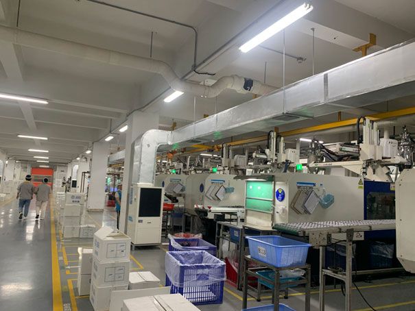 蒸發冷省電空調立式管道機.jpg 蒸發冷省電空調立式管道機.jpg